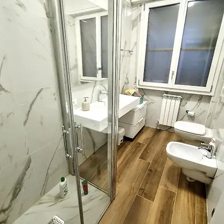 MAYFLOWERS B&B Zona Ospedale Cisanello Pisa-3